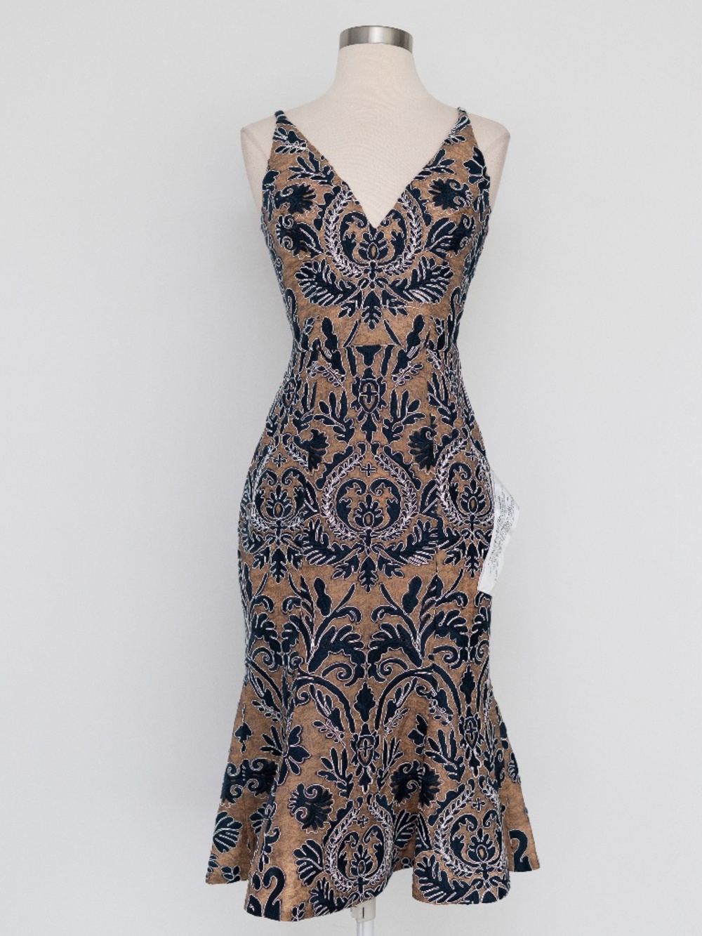Dress the Population - Isabelle Midi Dress - Picture 2 of 12